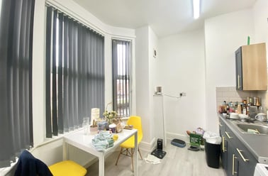 Sherwin Road, Lenton, Nottingham - Image 3